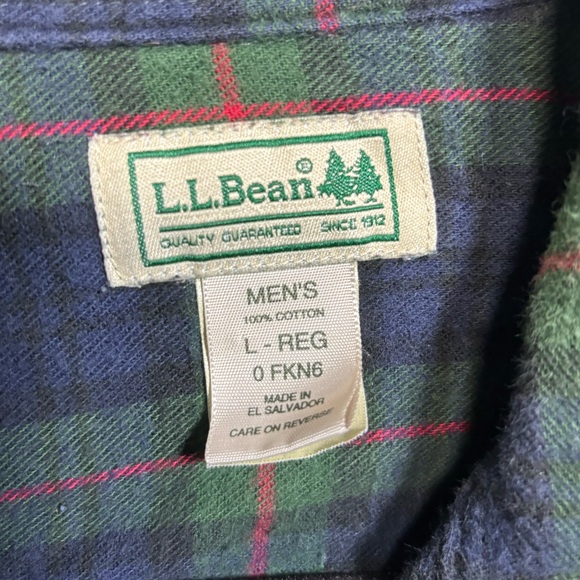 L.L.Bean Flannel - Picture 3 of 5